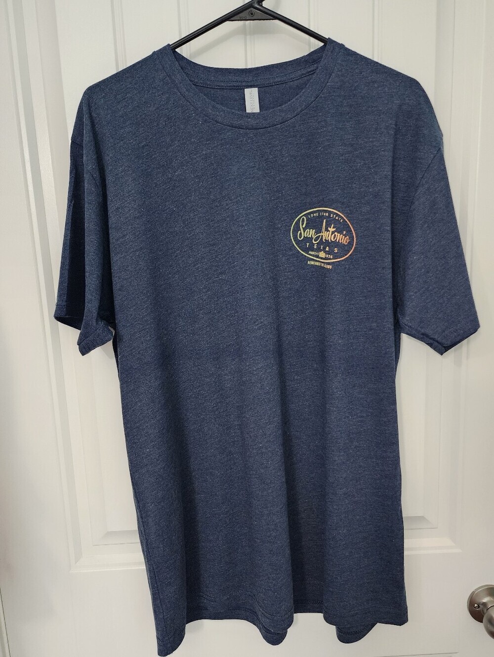 Men's San Antonio Texas Graphic T-Shirt in Heather Navy Blue, Size XL